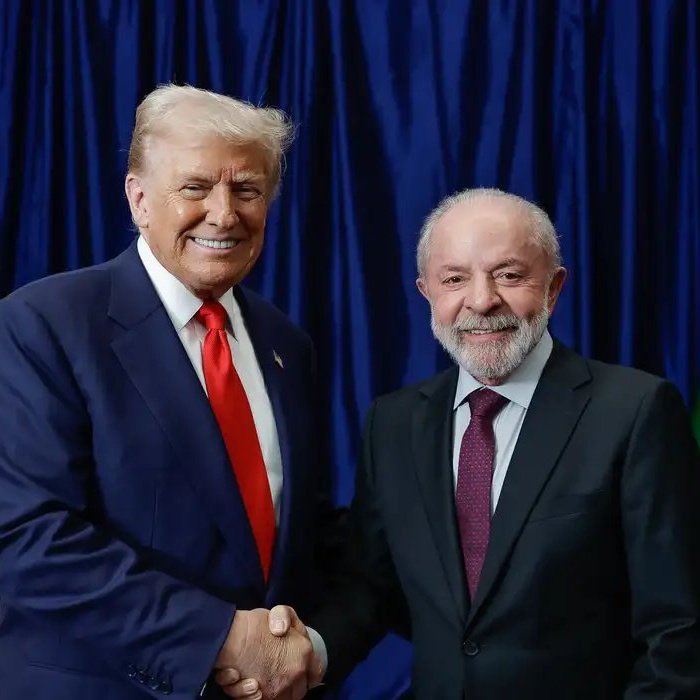 esquerdaverde_'s tweet image. 🚨URGENTE! Trump ACABOU de RETIRAR as TARIFAS de 40% sobre carnes, café e outros produtos agrícolas. Trump ELOGIOU o presidente Lula e DESCARTOU o BOLSONARISMO! Eduardo Bolsonaro tá em PRANTOS nesse momento! 🇧🇷👍