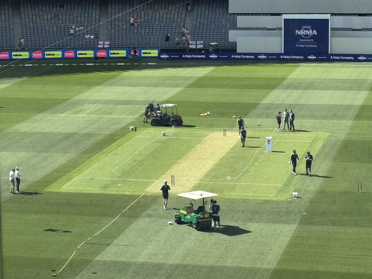 GeorgeDobell1's tweet image. Like Christmas morning: