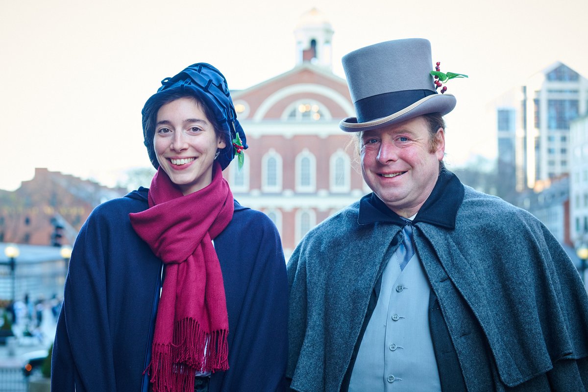 Our Historic Holiday Strolls start tomorrow at 3:30 pm! ❄️

🎟️: For ticket information, visit thefreedomtrail.org/purchase-tour-…  
.
.
.
#TheFreedomTrail #HistoricBoston