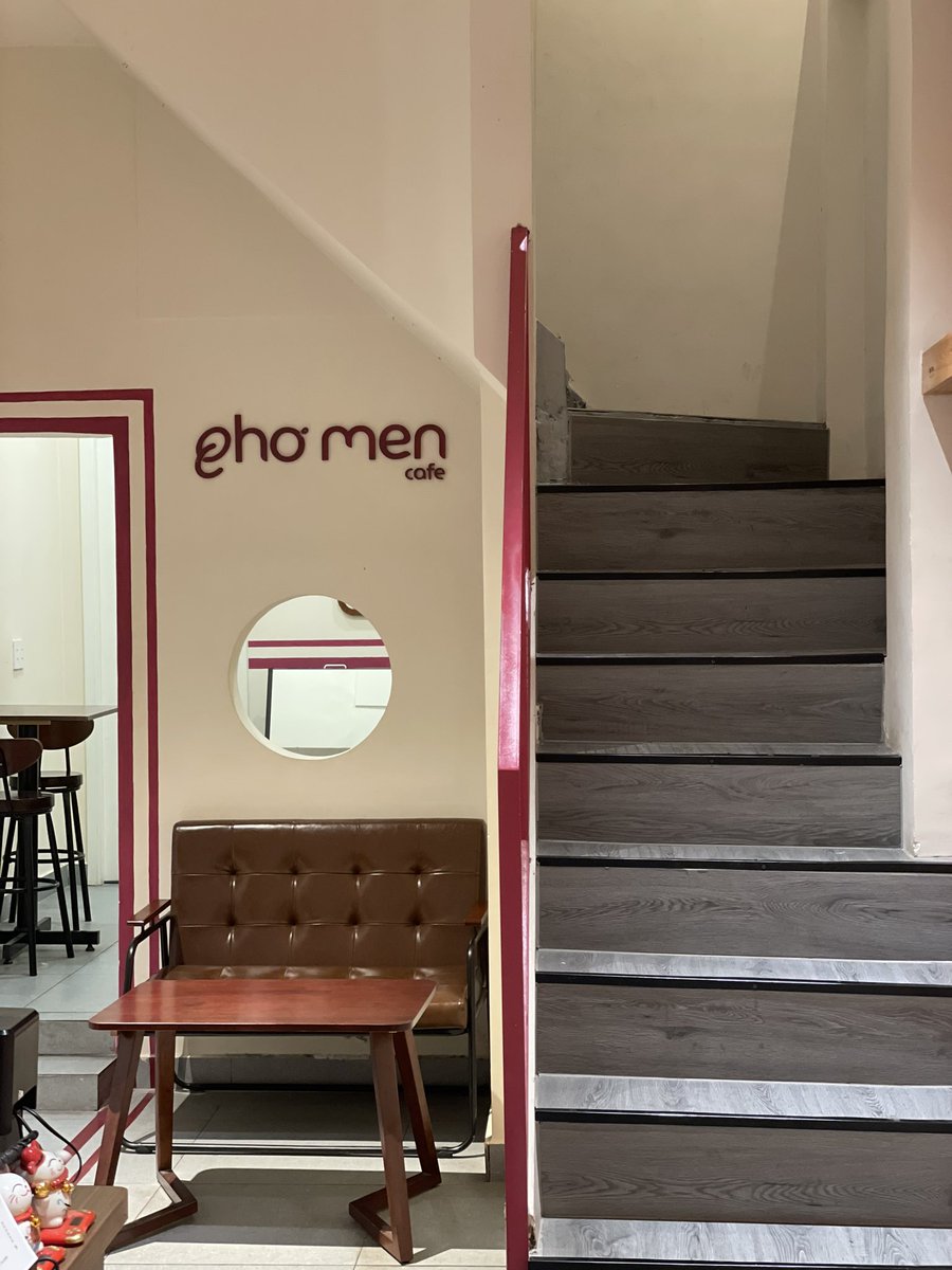 Khue_SK's tweet image. 今日は路地裏のお洒落カフェにて

塩カフェ60000vnd

おはようございます

#カフェ #路地裏 #ベトナム