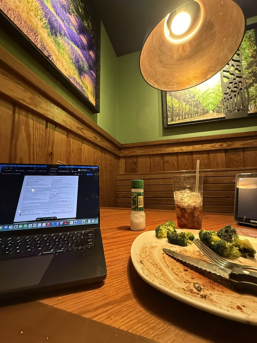 MultifamilyRob's tweet image. Sky ditched date night for Wicked w my sister.. madness! 

Good new Delmonico at Outback Steakhouse. 

Offer agreed upon and out for signature on a baby 5 unit in the Poconos