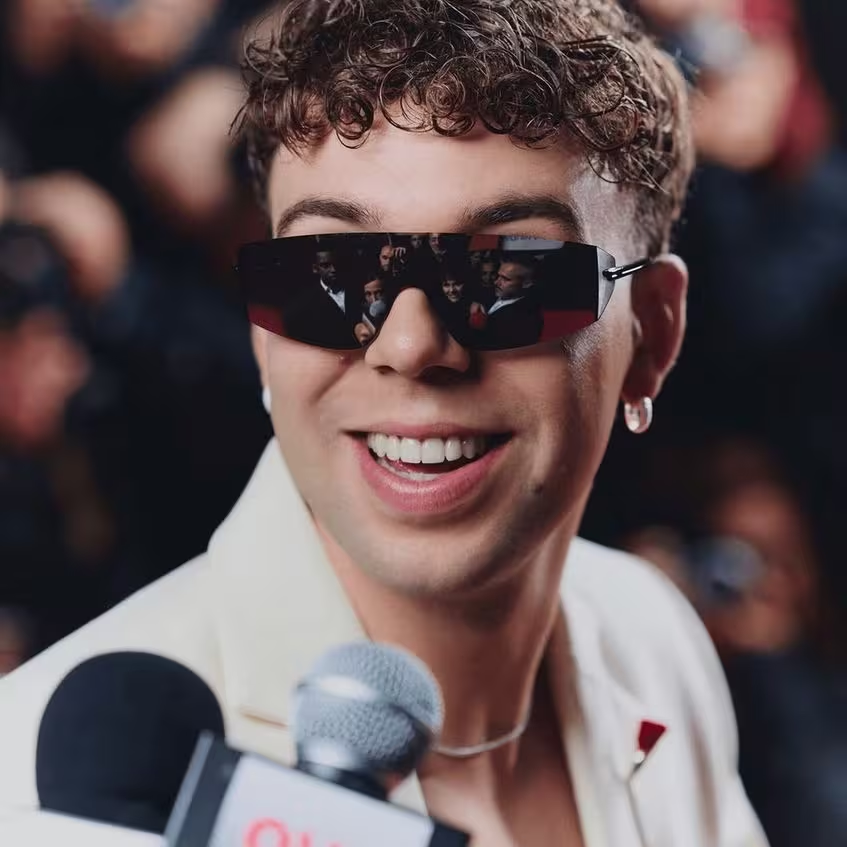 BUENAS NOCHES ALCANZA EN TOTAL LOS 777,777,807 DE STREAMS HOY 20/11. Casualidad?

Además MAÑANA 21/11 (en Uruguay) se cumplirá un año de este padazo de albúm. Sin lugar a dudas todos y cada uno de ellos nos robo un lugar en nuestro corazon. 

Te amamos Pedro! ❤️‍🔥