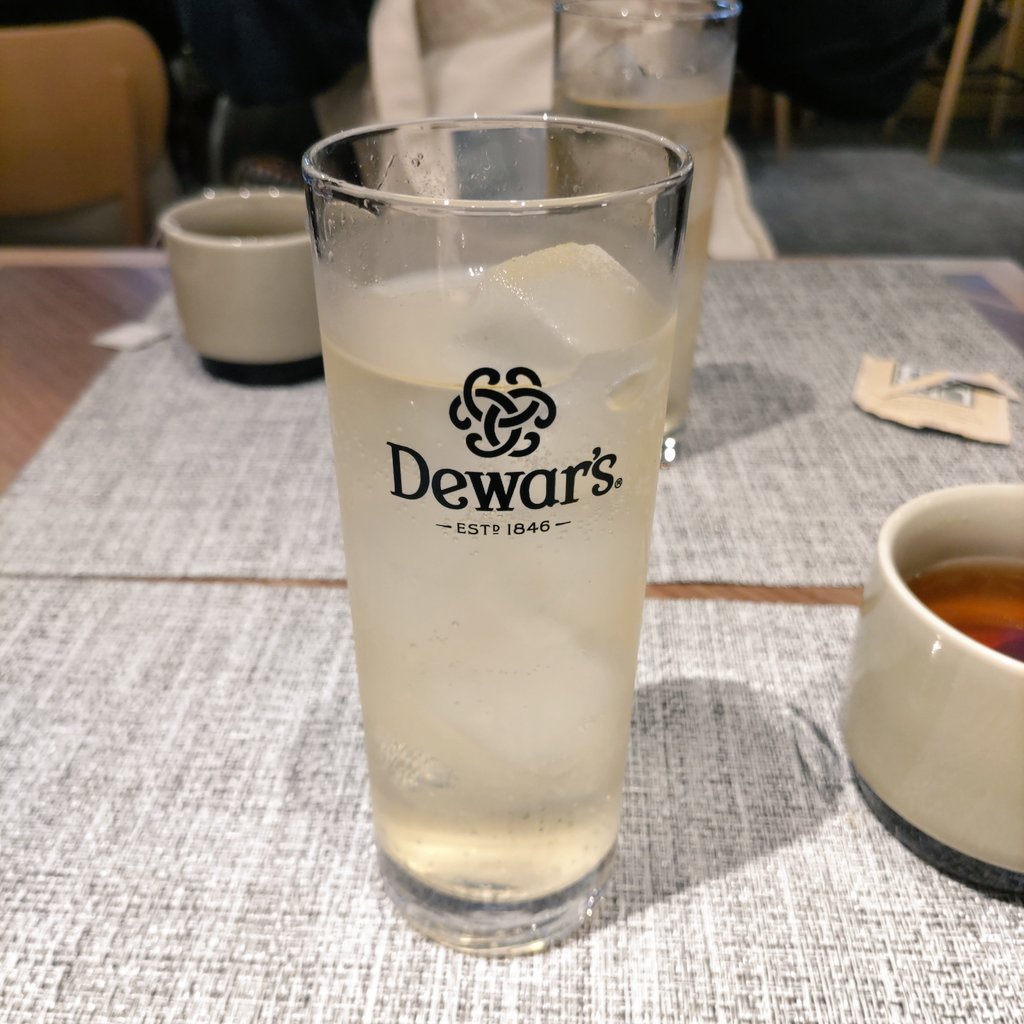 Frencel_cs's tweet image. おはようございます！
11月21日は世界テレビ・デー📺️
先週ラヴィット！でやってた田園ゲームが面白すぎて🤣
何度も見返したので頭の中で田園が流れてます🌾🎶

花金🍻今日もよろしくお願いします🍀

#今日は何の日
#企業公式が朝の挨拶を言い合う
#企業公式相互フォロー
#企業公式秋のフォロー祭り