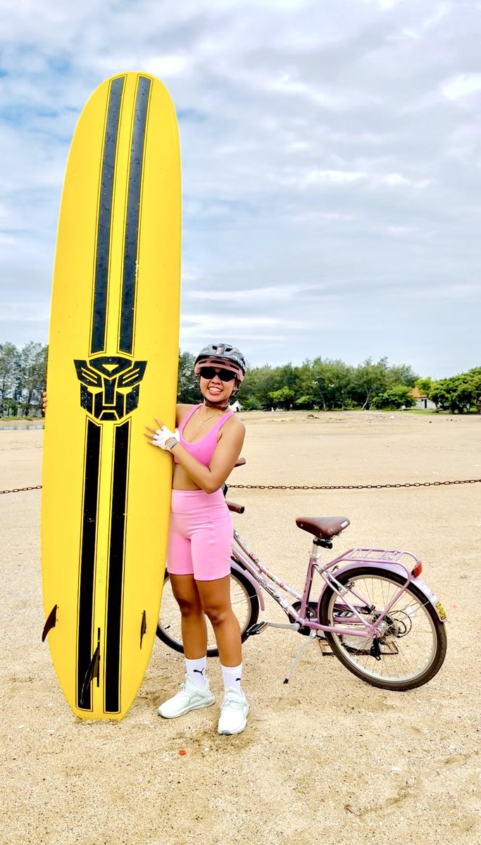 dreamlife checklist✅ bring my own surfboard with my own bicycle in my own house okinawa🇯🇵