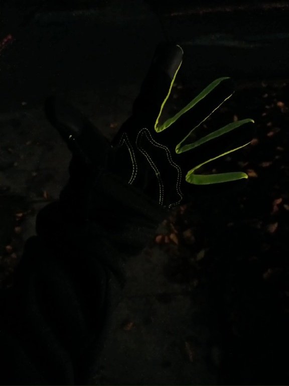 Neyxtou's tweet photo. Neyxtou's hand #Neyxtou https://t.co/Y2Si9dVrMQ