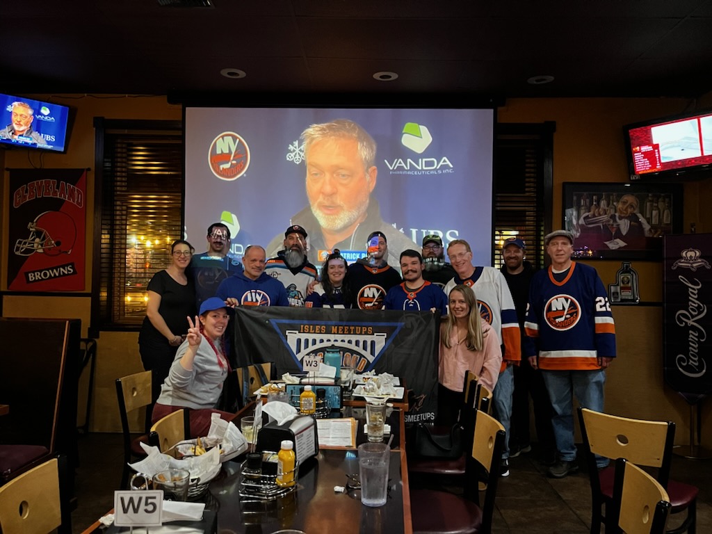Great turnout here in VA! Isles fans are the best. 
#Isles #Islesmeetups