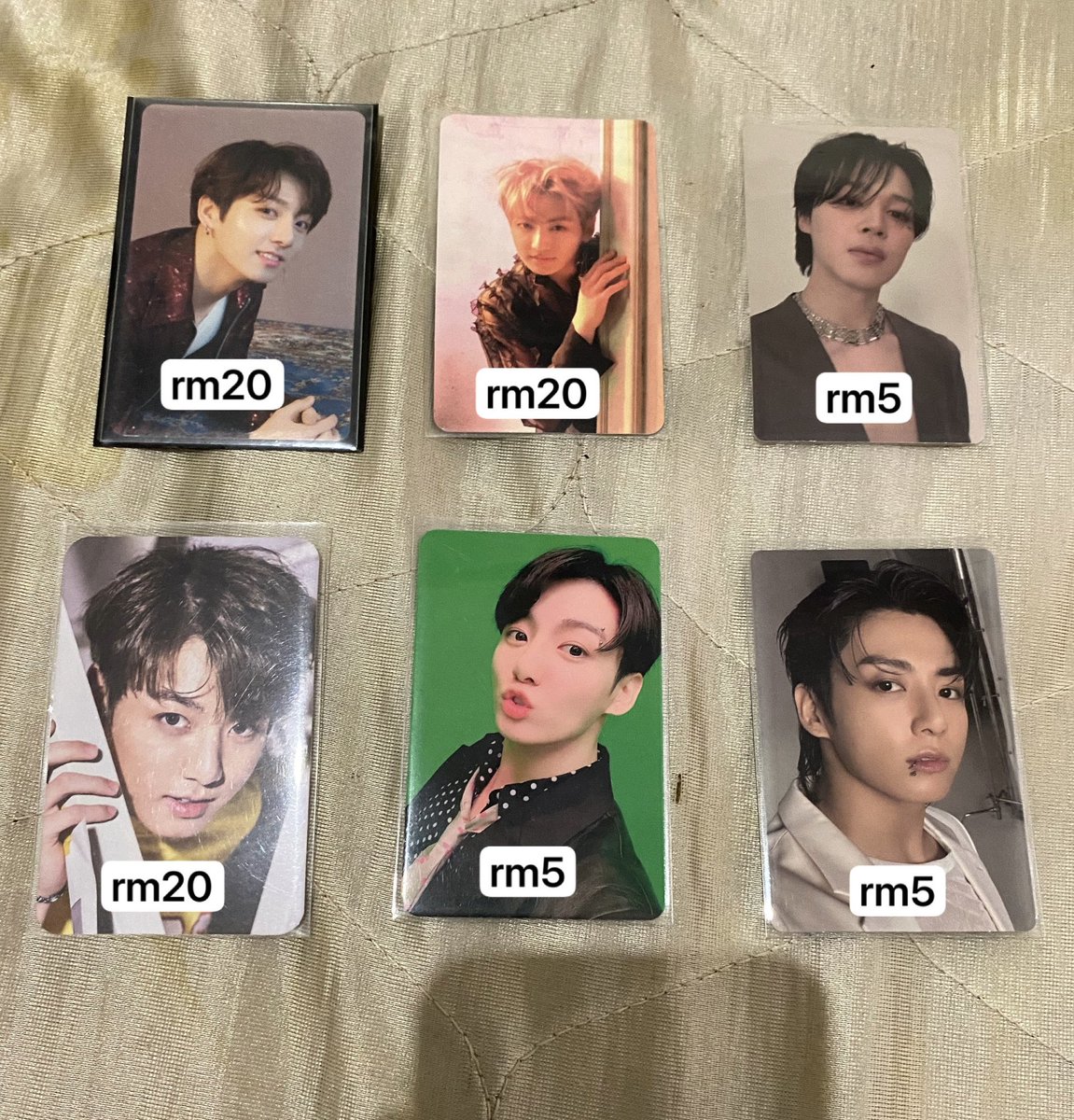 jxbxmiyy's tweet image. eloo reupload cuz ada yg tertinggal, price on pic not include postage. dm me if anyone interested ^^

rts = no longer collecting pcs

#pasarbts #myARMYjual #wtsbts