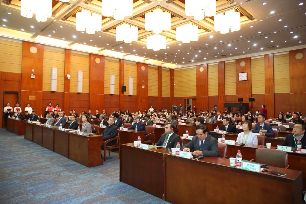 DrAzam1980's tweet photo. Unveiling Ceremony of Joint Horticulture Research lab between Arid Agri  University  Rawalpindi (AAUR) and Huazhong Agriculture Uni (HZAU) China during 5th one belt one Road Sino-Pak Agri - Forum at Wuhan China on 19th Nov 2025 in the presence of  Ambassador of Pakistan in China https://t.co/PyPSTKsVXT