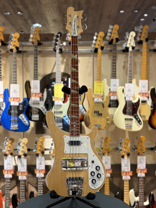 1484ssbs's tweet image. Rickenbacker / Model 4003 2003年製 Mapleglo
store.ishibashi.co.jp/view/item/0000…

久しぶりにリッケンが中古で入荷しました‼️
今回はナチュラルカラーでかわいい見た目に仕上がっております😎

#ベース　
#Rickenbacker