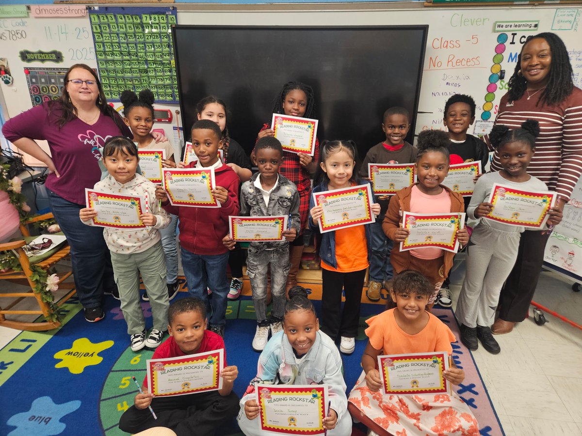 Congrats to our second grade classes for reaching their reading goal during "Lions Read Time". <a href="/Stephanie1Gregg/">Stephanie Gregg</a> <a href="/EllJayDee_AP/">Lesllie Dowling</a> <a href="/SumterSCSchools/">Sumter School Dist.</a> <a href="/DrShirleyGamble/">Dr. Shirley Gamble</a>