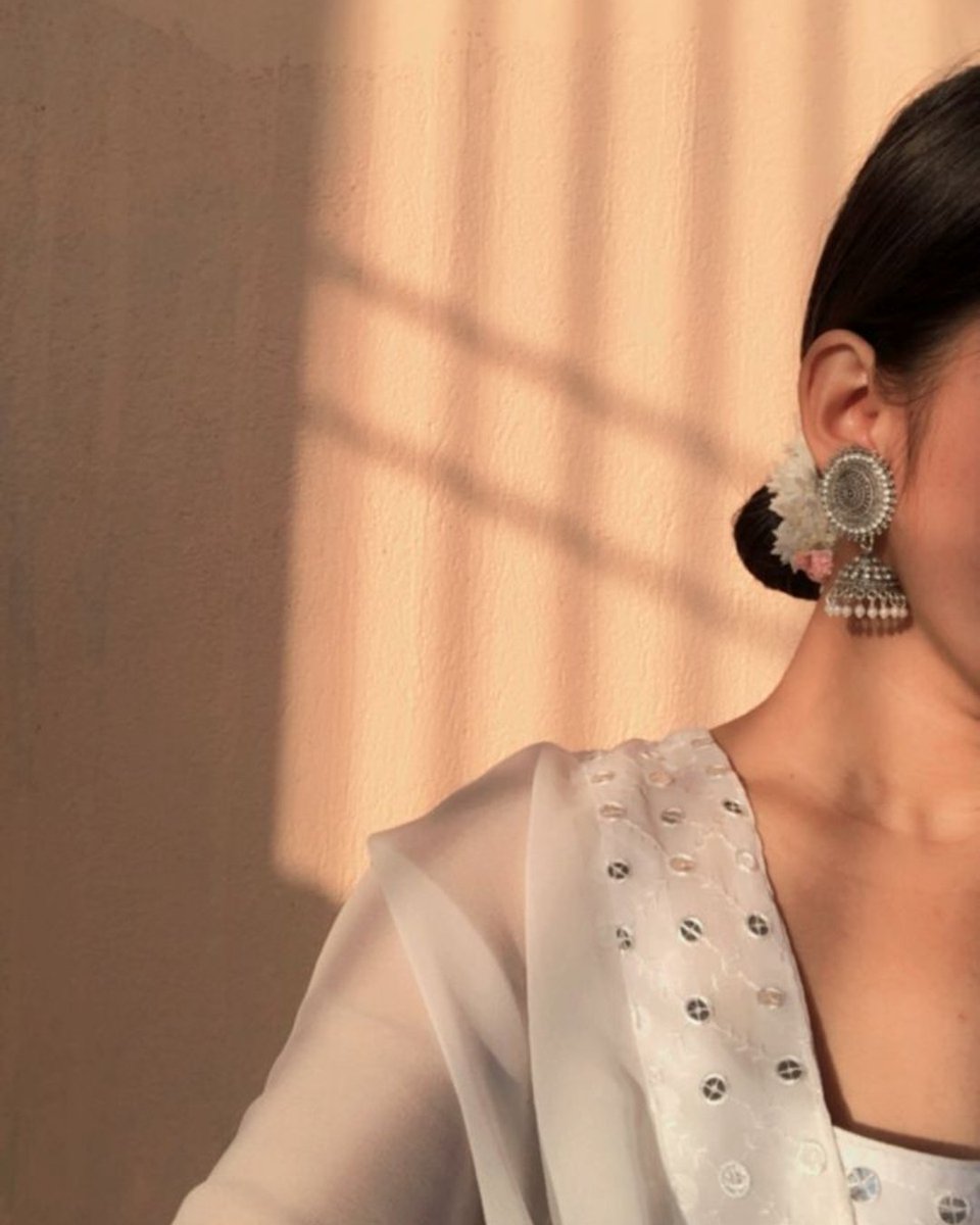 sai_dhoni_143's tweet image. पूरा फ़ॉलो कर दिया ✨  
अगर किसी को न मिला हो तो बता देना 😘  
FB 💯 @sai_dhoni_143  

#HelicopterCrash #BoostBack