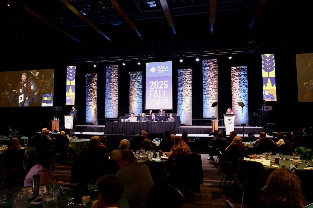 Rebecca Schulz tweet media