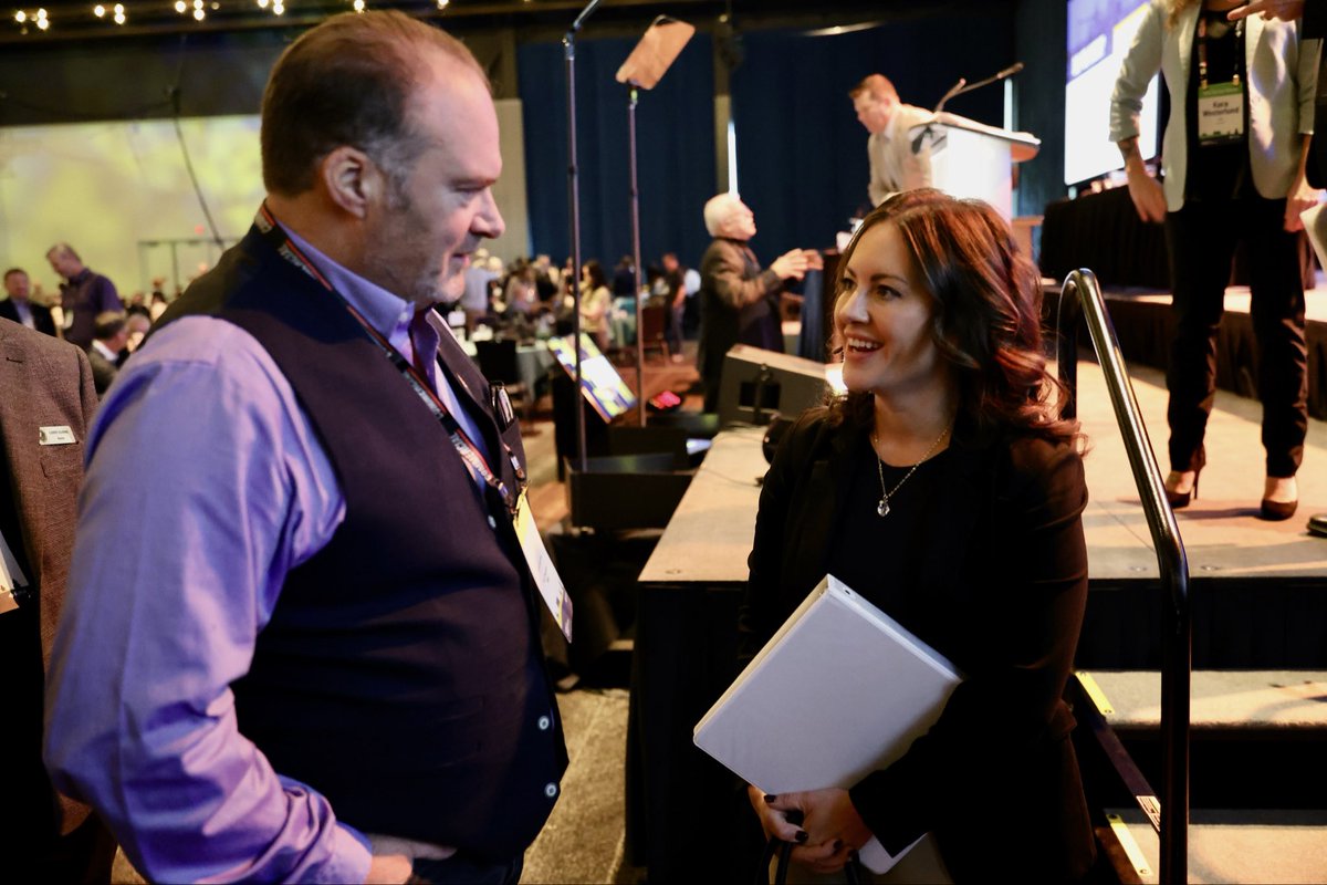 Rebecca Schulz tweet media