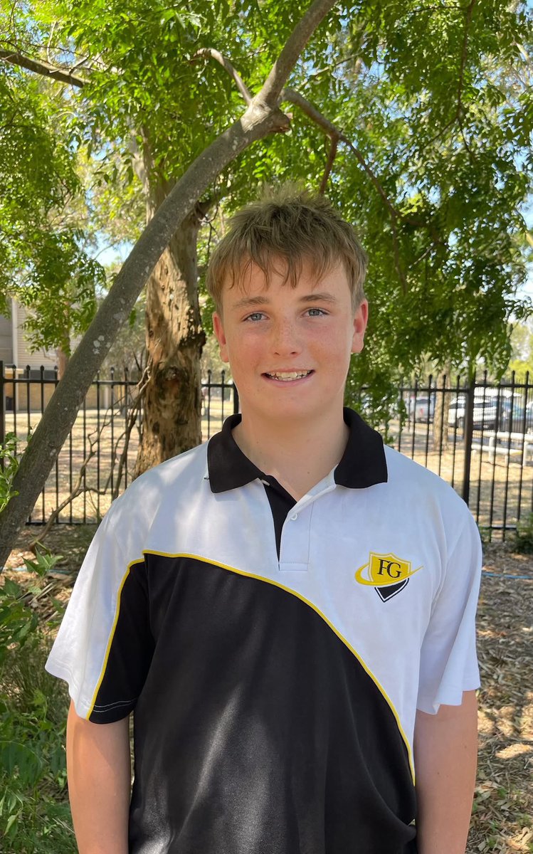 dizdarm's tweet image. Not all heroes wear capes. Some wear a school uniform. Luke, a student at Francis Greenway High School, saved Roma from her burning house on his way to school. Luke helped the 80-year-old escape the fire, took her to safety, &amp;amp; called 000. Thank you, Luke! facebook.com/FrancisGreenwa…