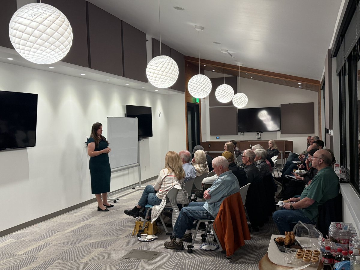 AFP_Utah's tweet image. Great turnout in Coalville tonight for our cottage meeting with Rep. Tiara Auxier. Thanks to everyone for joining us and getting involved in the legislative process.