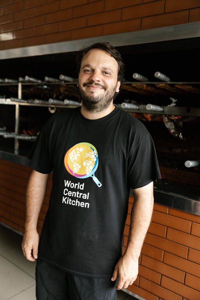 WCKitchen's tweet photo. Meet Lucas, who helps manage WCK’s #ChefsForBrazil restaurant partnerships. He works closely with local restaurants to ensure their teams prepare enough hot meals for communities recovering from the rare and devastating tornado. As a chef himself, he also helps make sure the meals are comforting and full of local flavors.