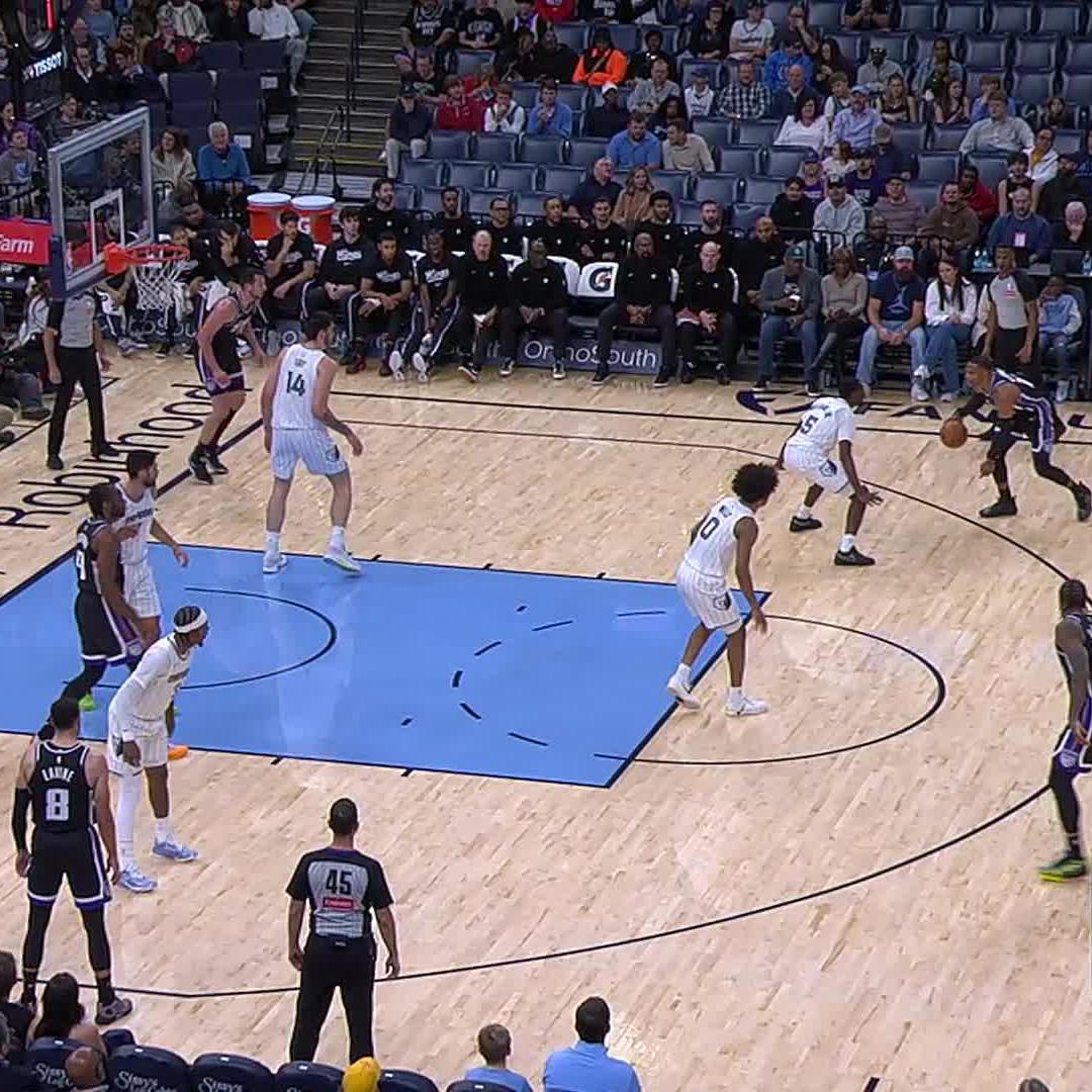 dr3️⃣w from the corner 🏹