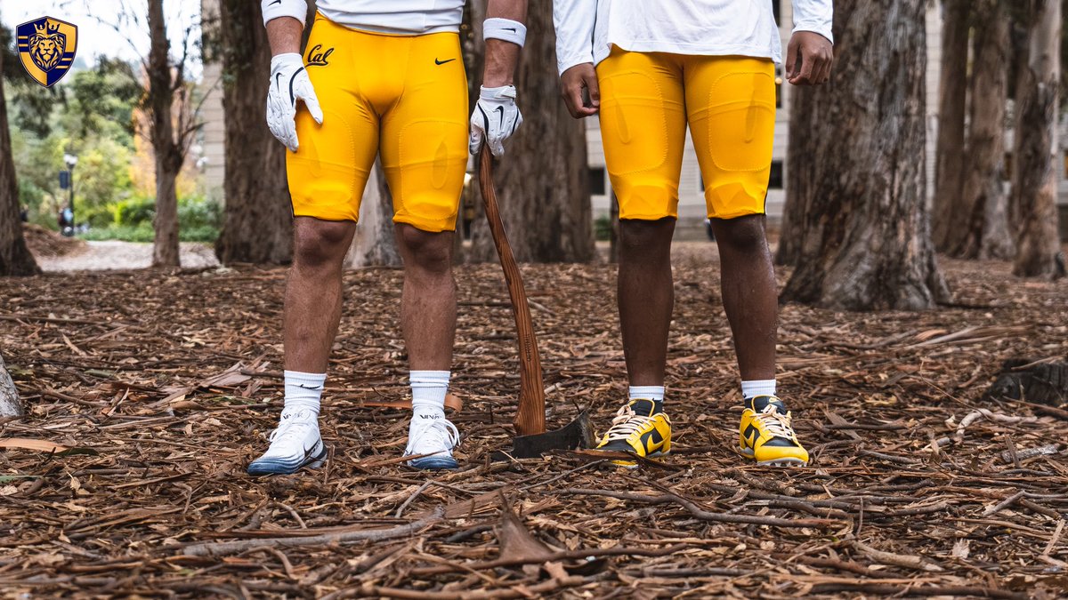 CalFootball's tweet image. Rockin’ the rivalry look 🪓

#SmartAndTough #GoBears