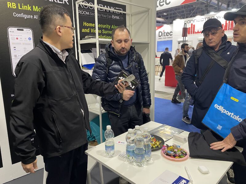 Roombanker_Tech's tweet photo. Such an encouraging day at hashtag#Sicurezza2025.

Many customers visited our booth, asked great questions, and even showed strong interest in getting samples.

It’s always motivating to see our work resonate with people in real conversations.

Thank you to everyone who dropped by — we appreciate every connection!

#SecurityIndustry #WirelessAlarmSystem #IntrusionAlarm #SmartSecurity #SecuritySolutions #TradeShow