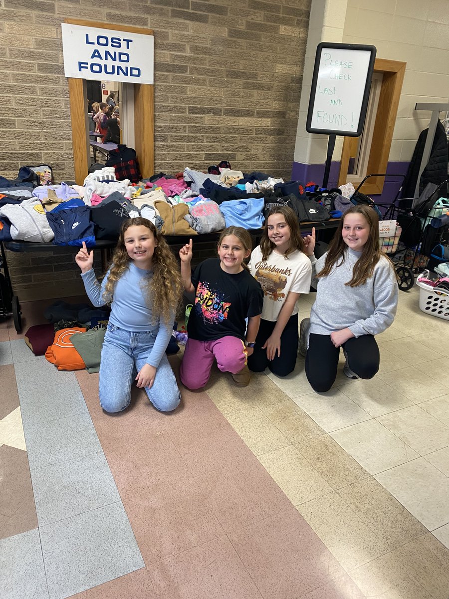 Miss Dryden tweet media