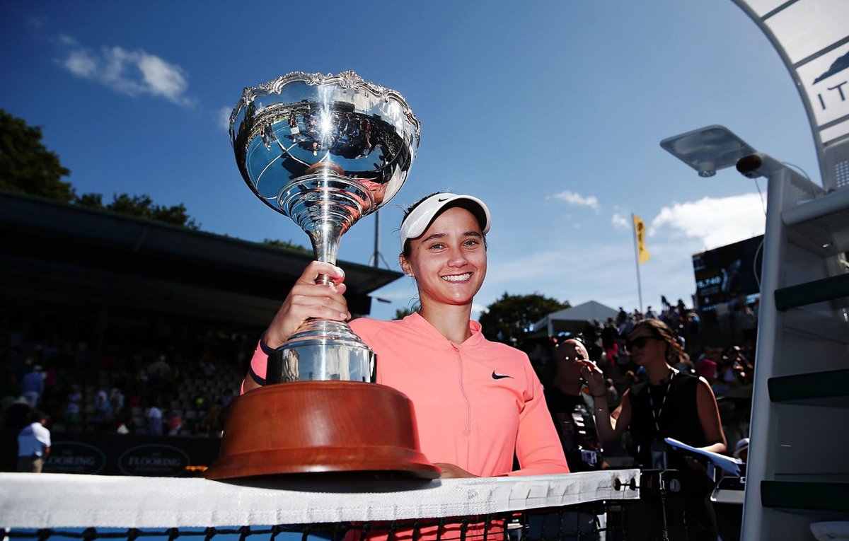 Lauren Davis retires at 32. Former #3 junior, two Tour titles, #26 CHR, Top 5 wins on all surfaces, multiple FC nominations and 17' winner. Memory still lingers at Washington vs. Krueger in a Schwartzman-Isner moment; refined overruns in spite of rather than because of her frame.