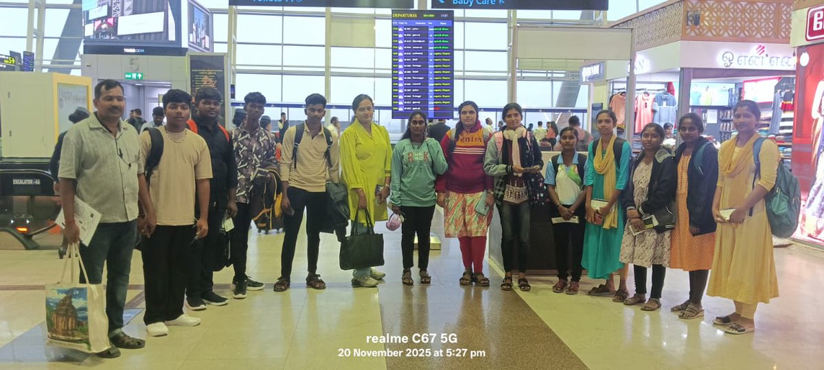 SimmaMaths's tweet image. CUET ICAR COUNSELLING ல் இடம் பிடித்து பீகார் மாநிலம் சமஸ்திபூர் PUSA CAMPUS Dr. Rajendra Prasad Agriculture University ல் பயில 14 அரசுப்பள்ளி மாணவ கண்மணிகள் தேர்வாகி உள்ளனர். அவர்கள் இன்று கல்லூரியில் சேர்கின்றனர். அவர்களுக்கு என்னுடைய மனமார்ந்த வாழ்த்துக்கள்.