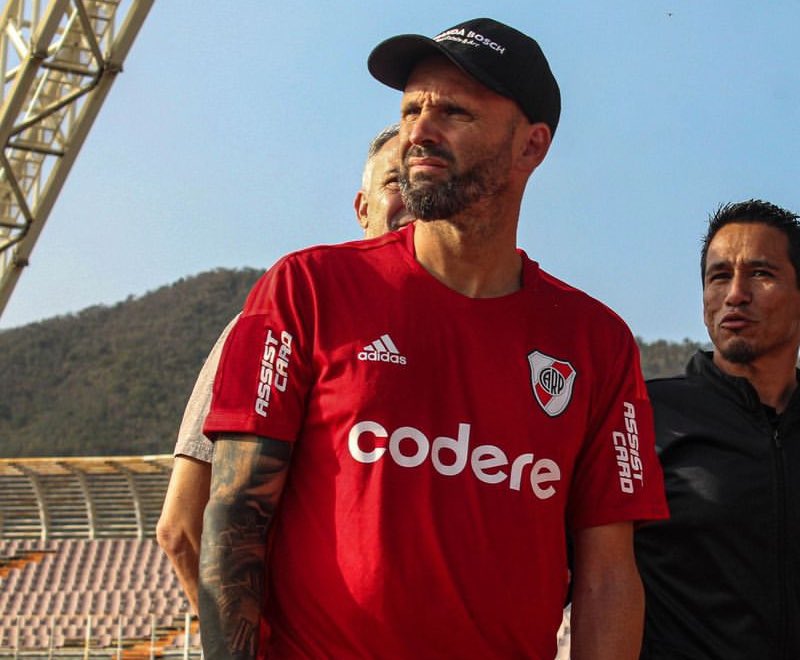 🚨🇦🇷 El argentino Ariel Michaloutsos sería el nuevo director deportivo de <a href="/MillosFCoficial/">Millonarios FC</a> 

📝 Restan algunos detalles para confirmar su llegada al club. Trabajó en River y recientemente en Newell’s Old Boys.

🤝 Ampliación a la info de <a href="/olsendeportes/">Mariano Olsen</a>