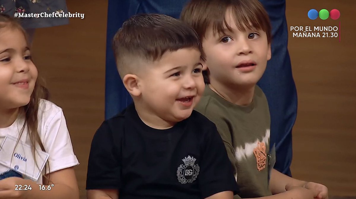 el hijo de Valu y Enzo es LO MENOS anticonceptivo que vas a ver hoy por dios quiero tener 10 hijos así de simpáticos y cachetones #MasterChefCelebrity