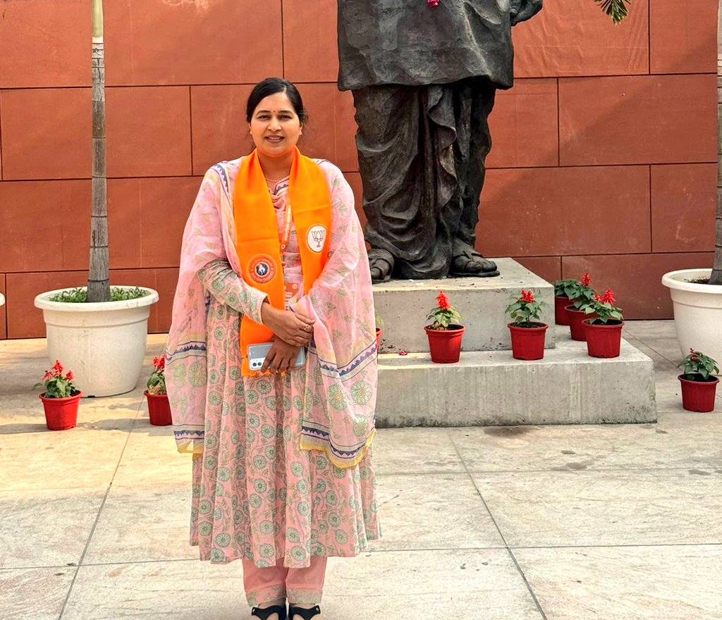 राजस्थान भाजपा प्रदेश मंत्री श्रीमती <a href="/steffiBjp/">Steffi Chauhan</a> को जन्मदिवस की हार्दिक बधाई एवं शुभकामनाएँ।

ईश्वर से आपके उत्तम स्वास्थ्य एवं दीर्घायु जीवन की कामना करती हूँ ।