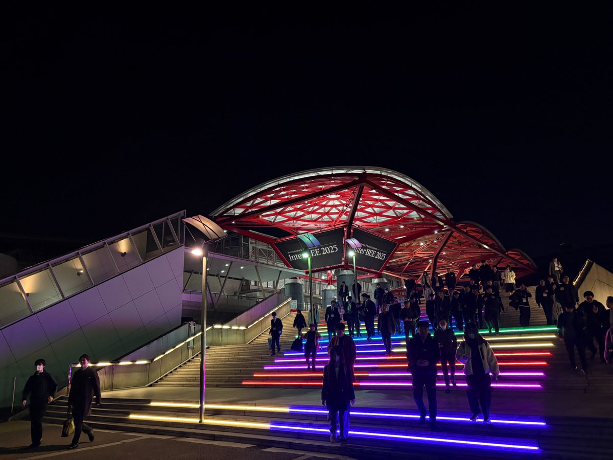 Inter BEE 2025、3日間ありがとうございました！
ENHUMANを見に来てくださった皆さん、本当に感謝申し上げます。
また次のイベントでお会いしましょう！
Thank you for the amazing 3 days at Inter BEE 2025!
We are so grateful for everyone who stopped by to check out ENHUMAN!
See you soon!