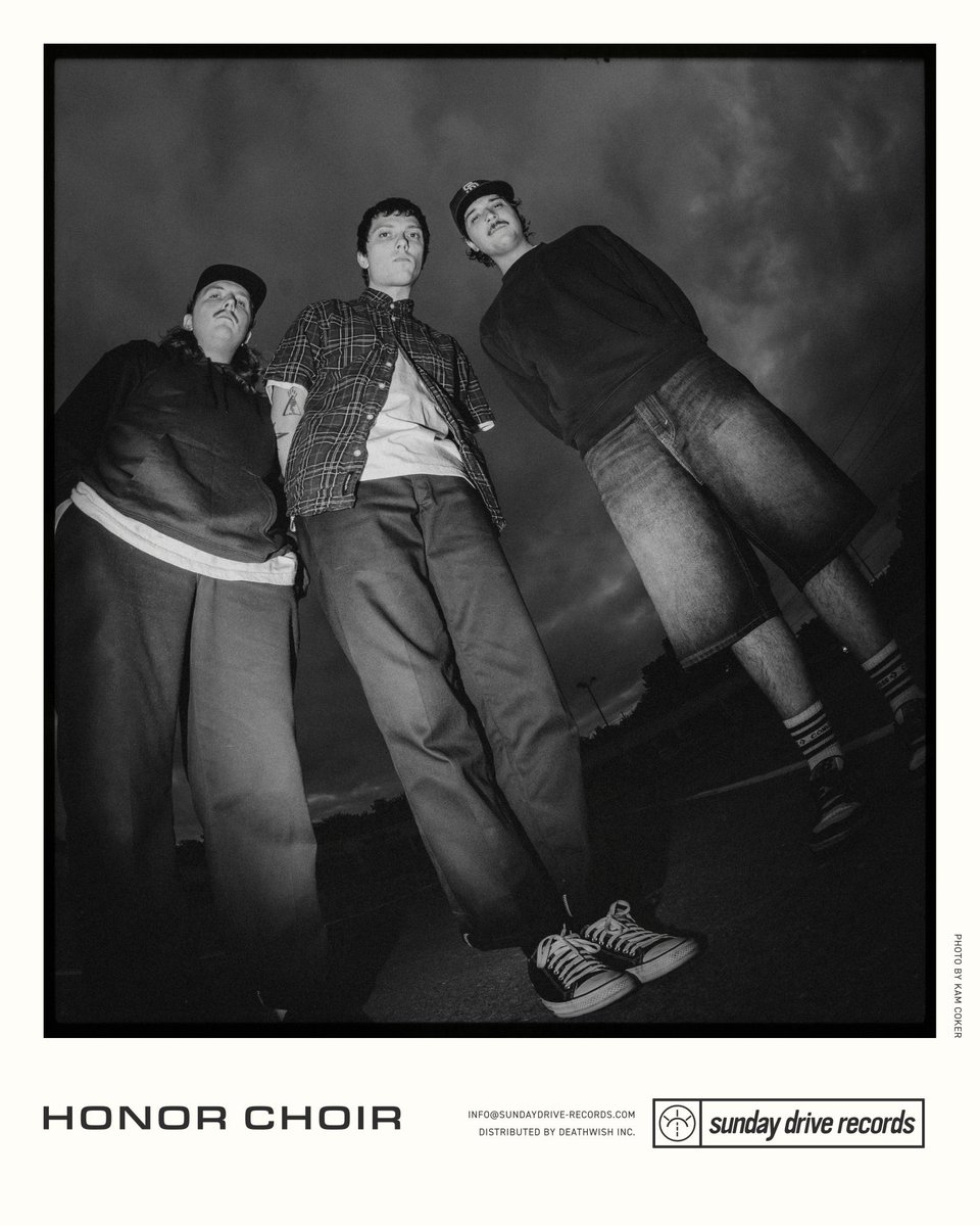 365 Days of DIY pt 2

DAY 324: <a href="/HonorChoir_/">Honor Choir</a> 

Everyone already knows how much I love this band because they give me late 90’s/early 2000’s Walter Schreifels vibes, but today they signed their first deal and I’m hoping it leads to huge things, cause these homies deserve the world.