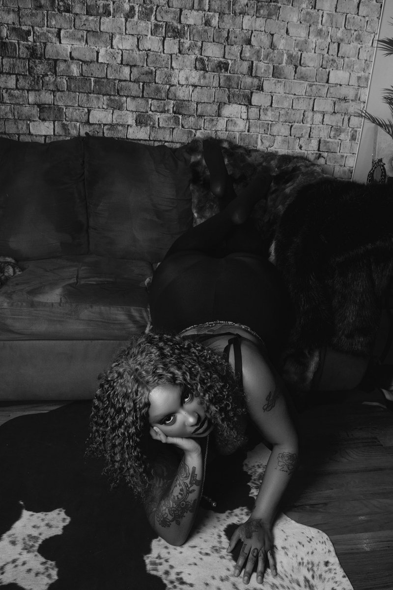 sunflowr_glow's tweet image. 📸: @PhetishM