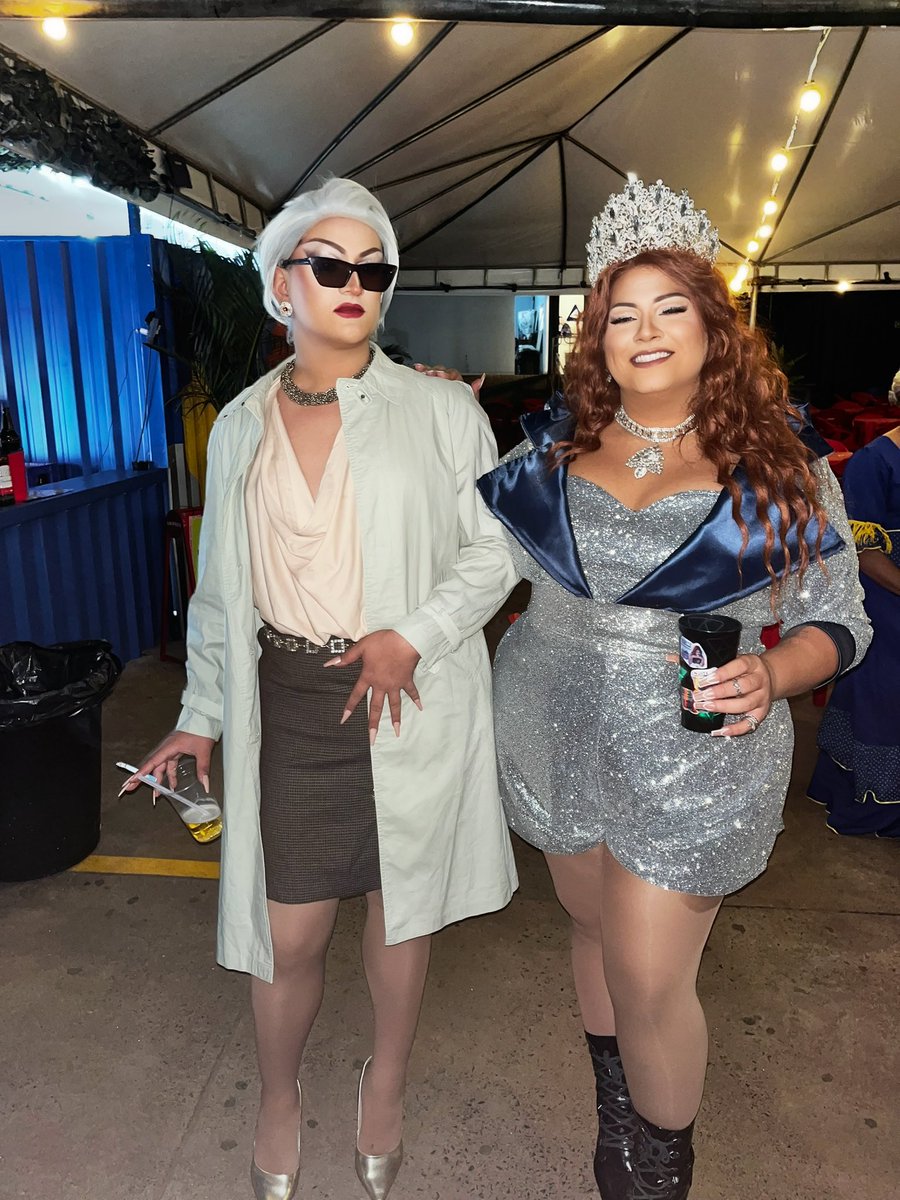 _mathsick's tweet image. serving girl boss realness