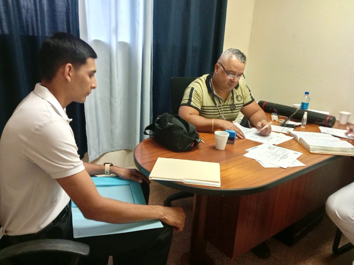 policiadepanama's tweet image. #Únete | Jóvenes de la provincia de Herrera, inician el proceso de reclutamiento y selección, para la carrera de Agente Técnico en Seguridad Pública y Oficiales de Policía. #DiosyPatria