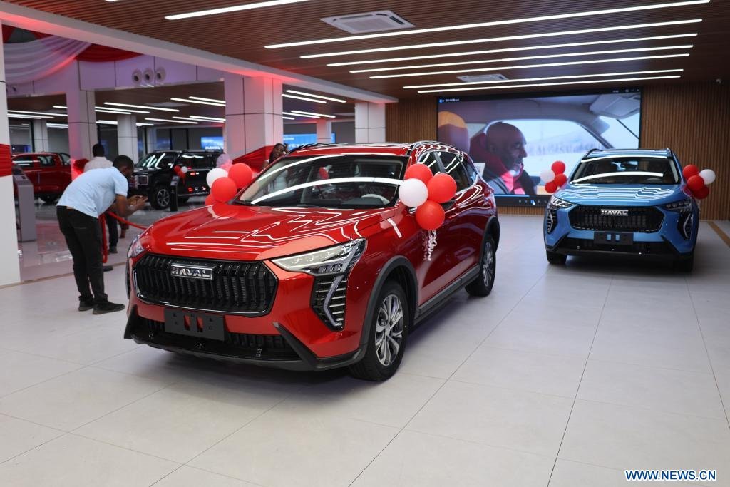 Lancement de nouveaux modèles de SUV et de motos d'un constructeur automobile chinois au Ghana.