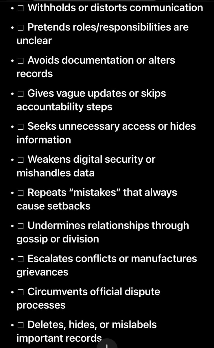 LionAdvocacy's tweet photo. I asked ChatGPT to generate a checklist of things to look out for to determine whether a government is being sabotaged. It generated these 11 items. I think Canada checks all the boxes. Am I wrong? https://t.co/MkFO1tTb1j