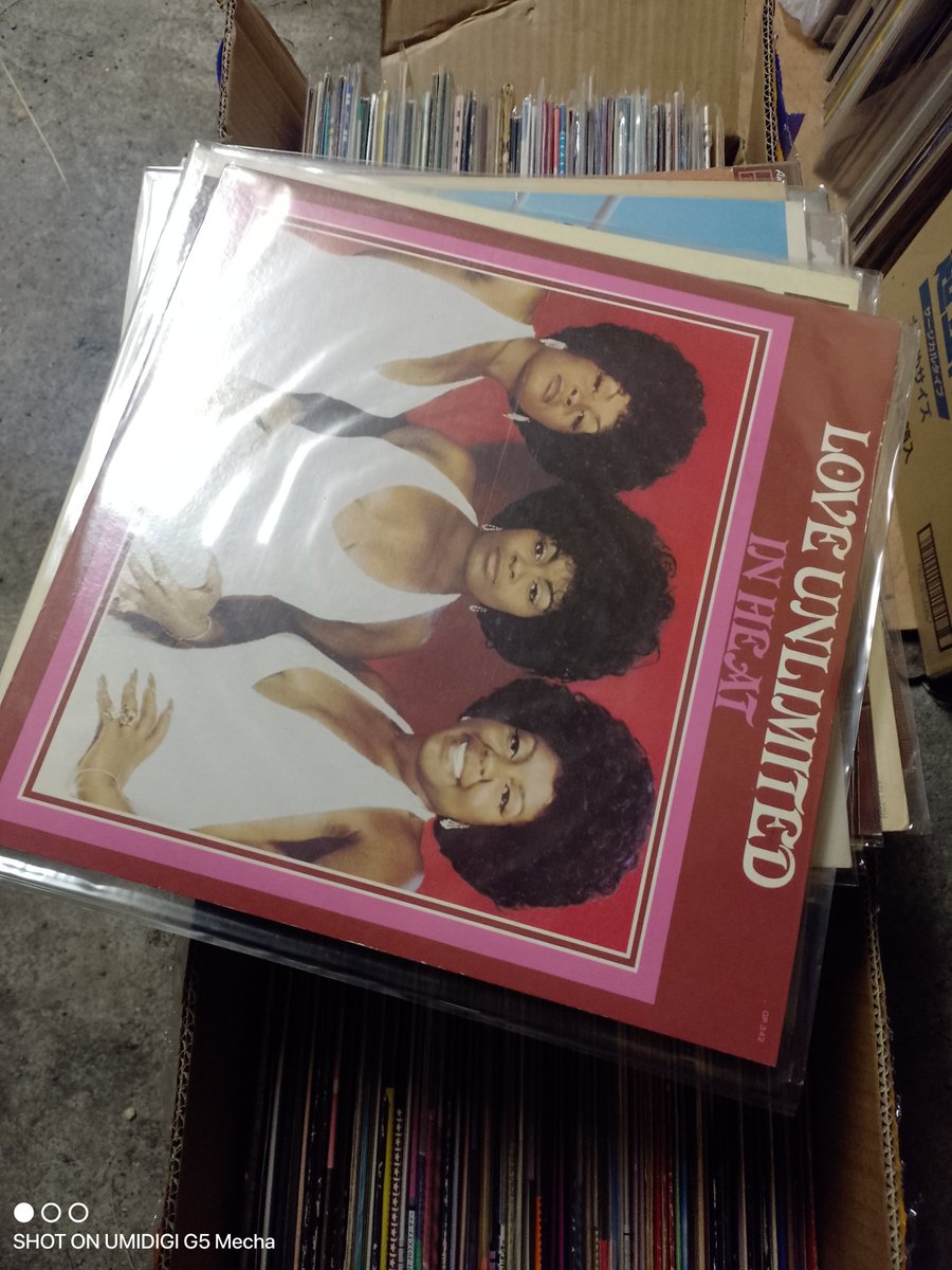 おはようございます☀ 店内狭いためSOUL新入荷をほぼやめていたのです