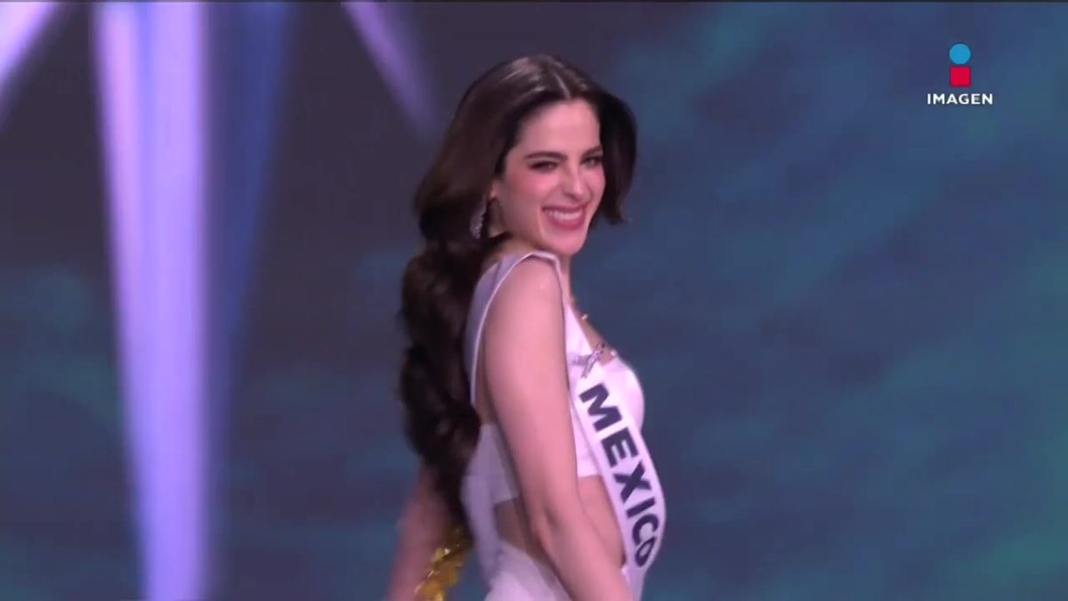 ¡Preciosa, imparable, divina! #FátimaBosch en Pasarela de Traje de Baño #MéxicoConFátima🇲🇽

#MU25 #MUEnImagen