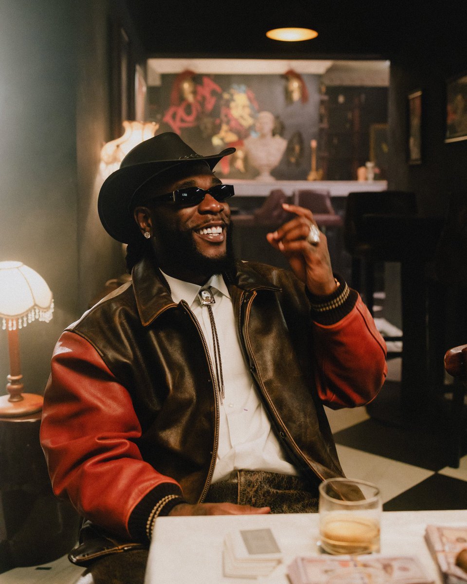 sonicscene111's tweet image. Burna Boy’s “Alone” is now certified GOLD in New Zealand 🇳🇿📀

— It’s Burna Boy’s 14th certification in the country. 👏🏾