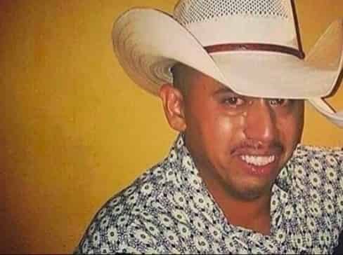 Satin_Latin's tweet photo. @kanyewest Me when he plays Jesús walks 🇲🇽 https://t.co/zU2ic2DOaM