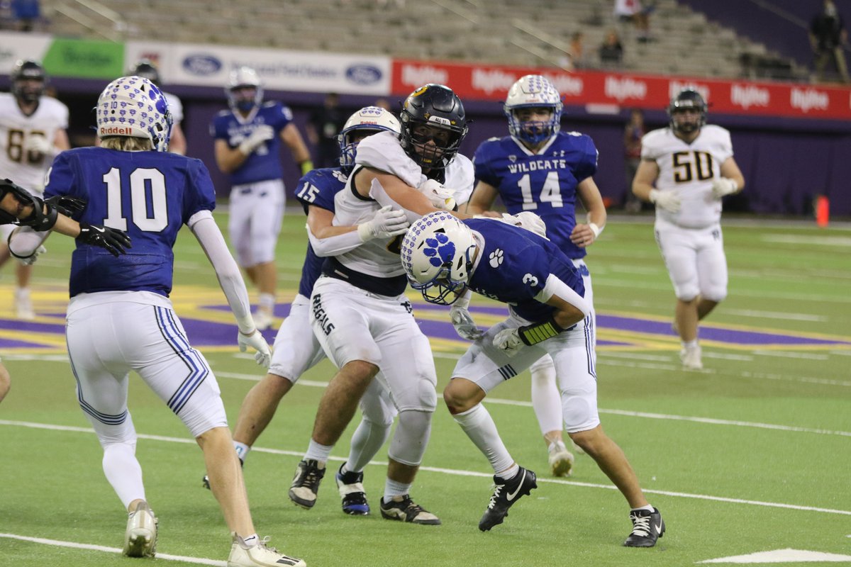 Top-ranked West Lyon Stops Regina Shy of State Title in Overtime - Your Prep Sports yourprepsports.com/2025/11/20/top…