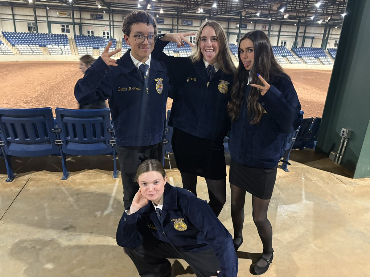 Mrs. Pendergrass Ag tweet media