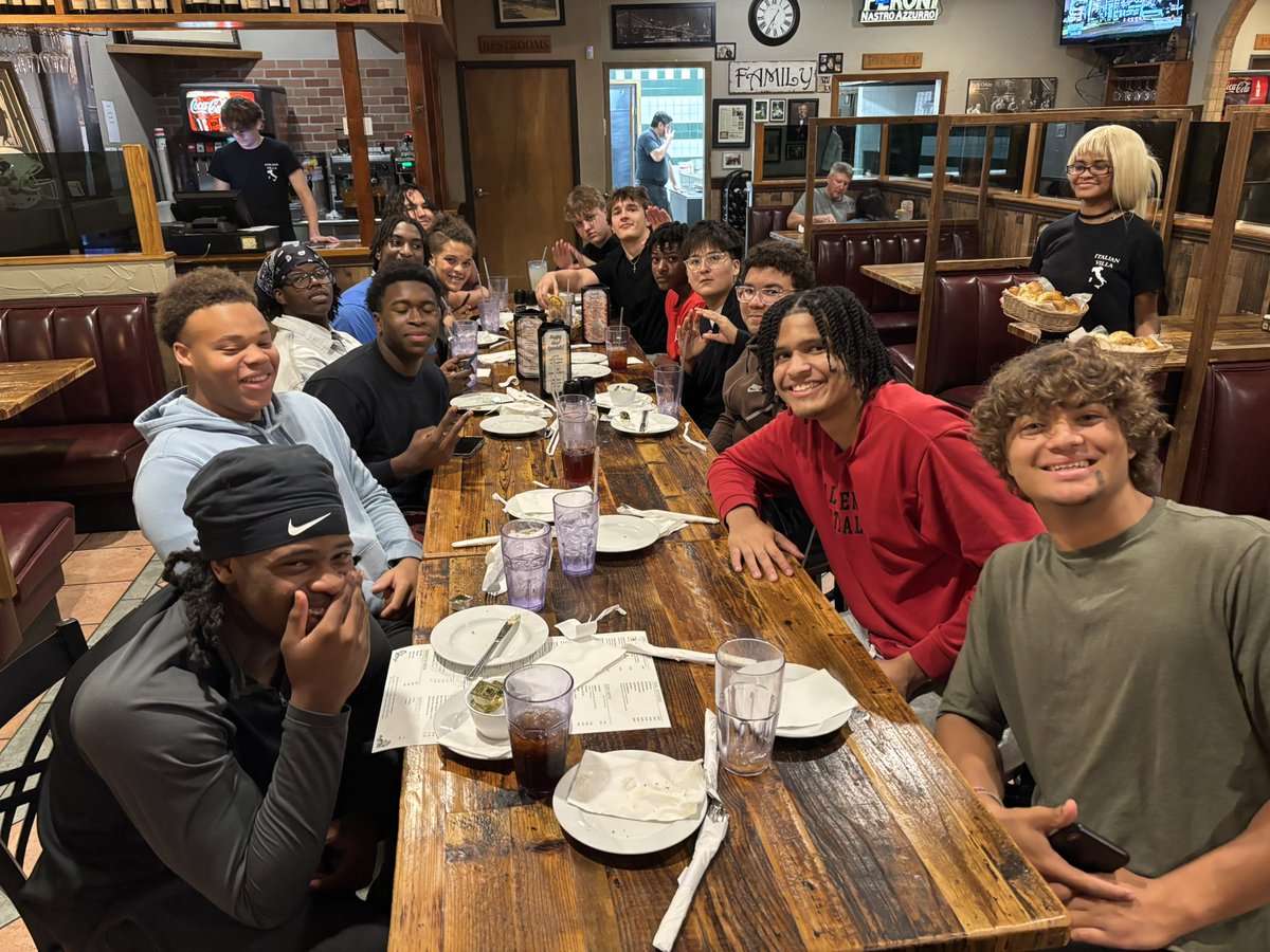 Allen Eagles Football ⭐️⭐️⭐️⭐️⭐️ tweet media