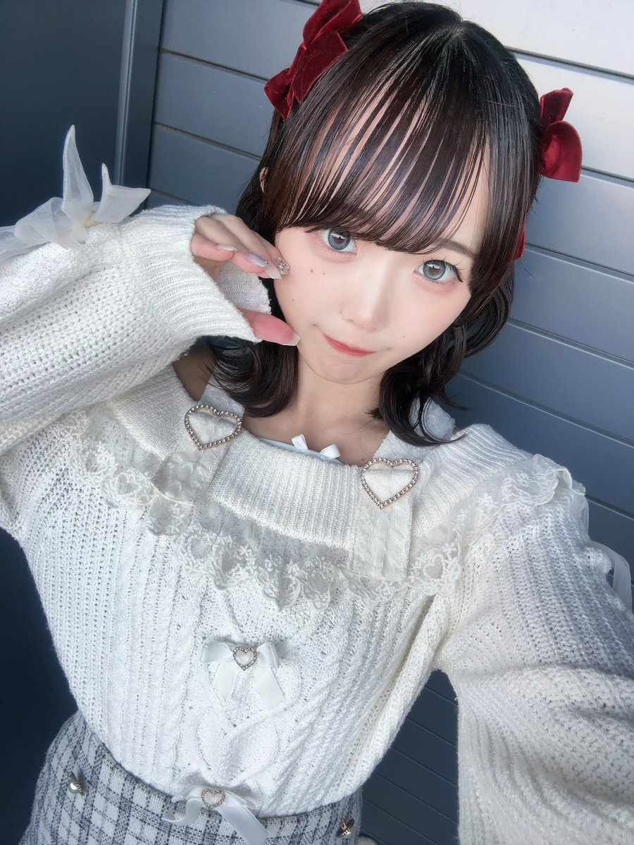 おはよー꒰ᐢ ᵒ̴̶̷̤  ᵒ̴̶̷̤ ᐢ꒱♡
11月激忙しすぎて全然配信できてないごめんのお詫びお写真です、、受け取って🫶🏻💕︎︎