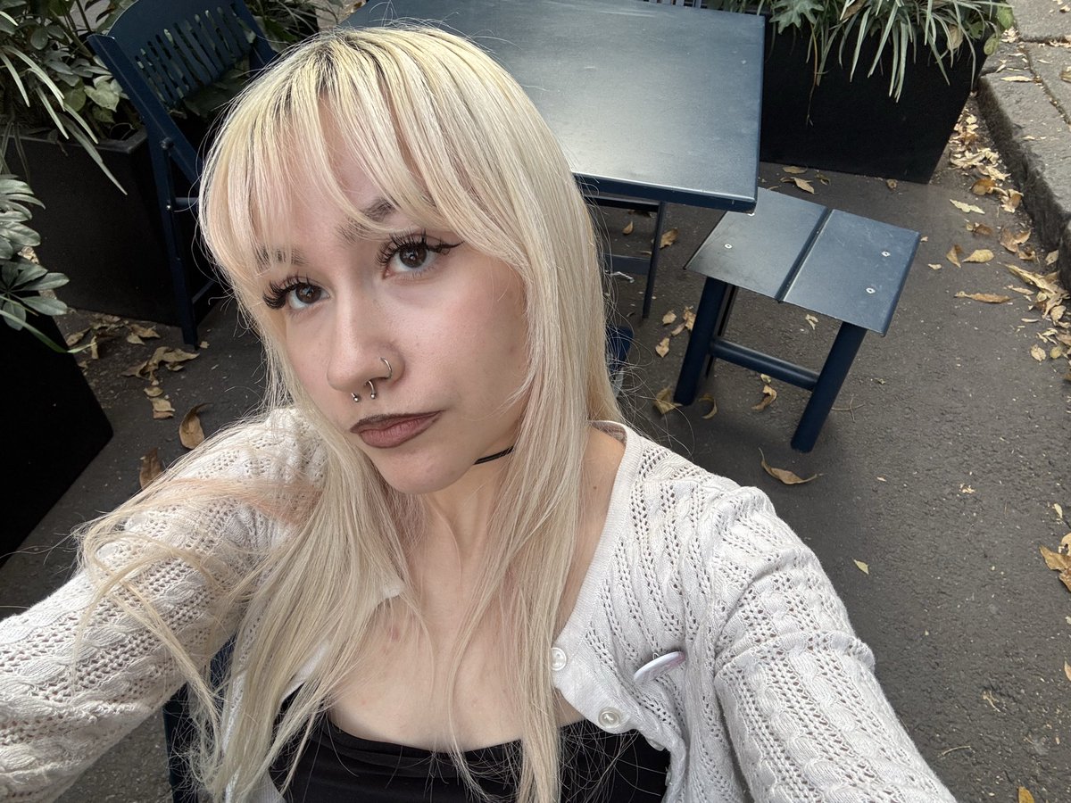 leavegio's tweet image. 🥐