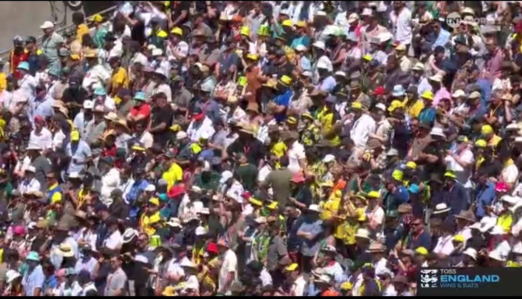 SOLD OUT Perth Stadium for the Ashes🔥. What a sight.