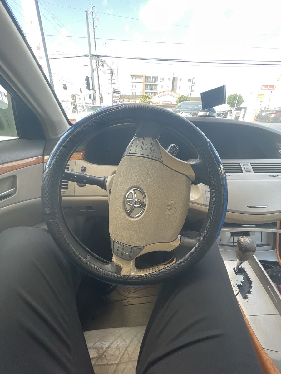 eazyyearns's tweet photo. from taking Ls to driving one #newcar https://t.co/QCMapZgtCi
