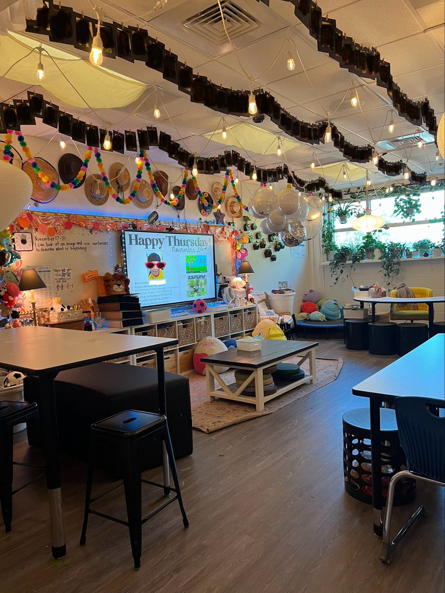 Our first newcomer joined us today so celebrations were in order! They were so sweet and proud. #salud