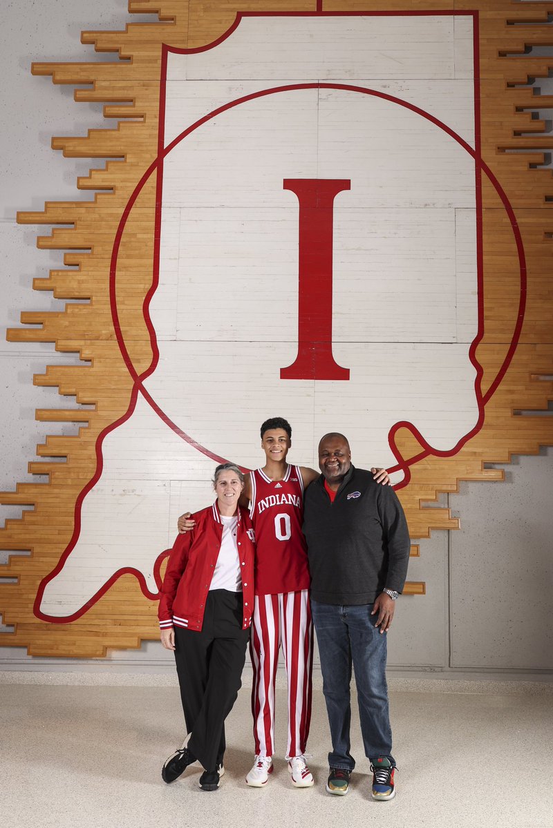 trevormanhertz's tweet image. Hoosier nation?❤️🤍#notcommited