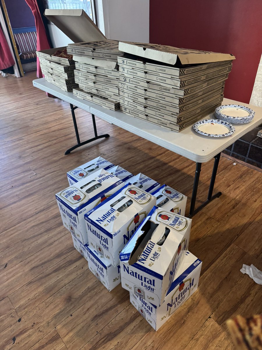 Geescottsburner's tweet image. It’s a great Thursday to have a great Thursday #ferda